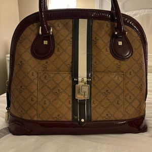 Beautiful authentic gently used L.A.M.B. bag.